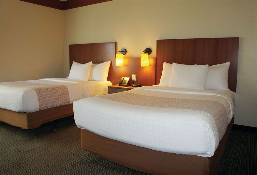 Hotel La Quinta Inn & Suites Atlanta Paces Ferry  | Atlanta | Georgia | United States 2