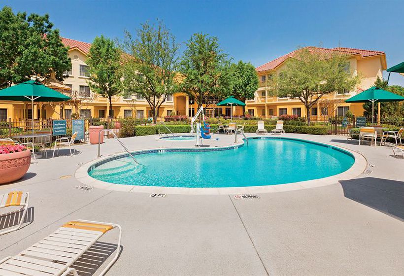 Hotel La Quinta Inn & Suites Dallas DFW Airport North  | Irving | Texas | United States 6