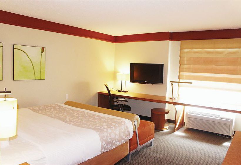 Hotel La Quinta Inn & Suites  | Norman | Oklahoma | United States 10