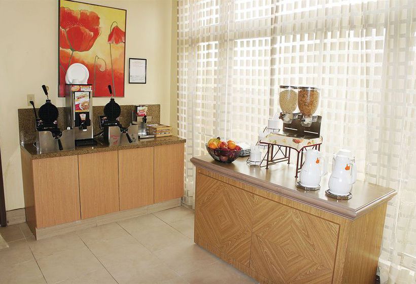 Hotel La Quinta Inn & Suites  | Norman | Oklahoma | United States 12