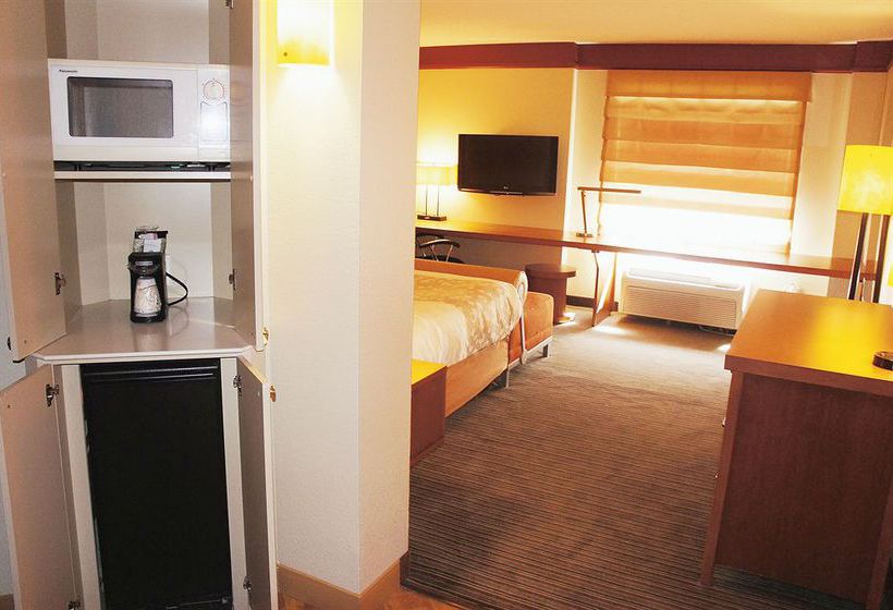 Hotel La Quinta Inn & Suites  | Norman | Oklahoma | United States 9