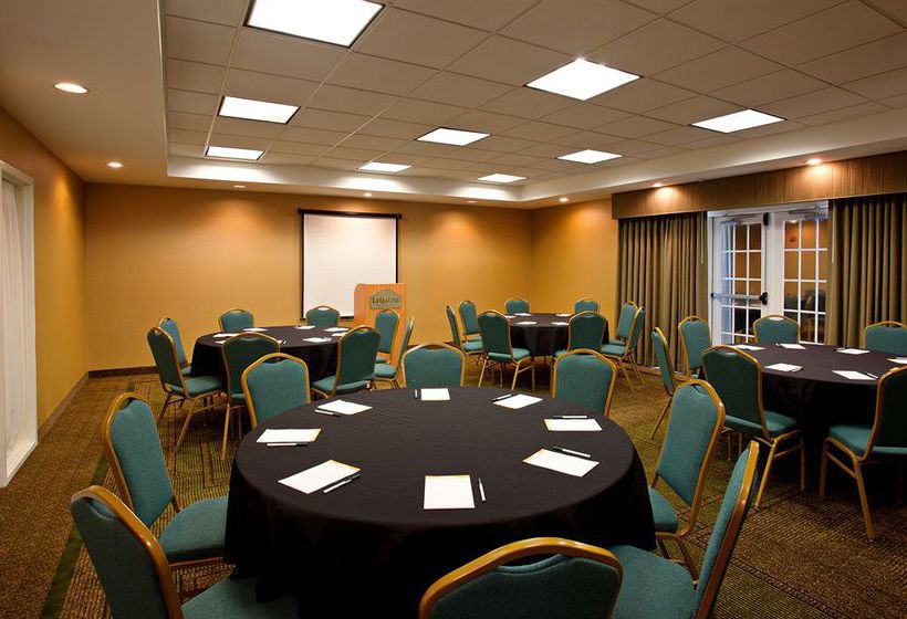 Hotel La Quinta Inn & Suites Greensboro  | Greensboro | North Carolina | United States 15