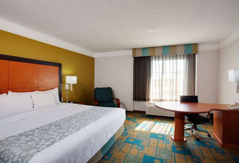 Hotel La Quinta Inn & Suites Greensboro  | Greensboro | North Carolina | United States 3
