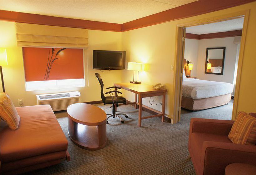 Hotel La Quinta Inn & Suites Memphis Primacy Parkway  | Memphis | Tennessee | United States 13