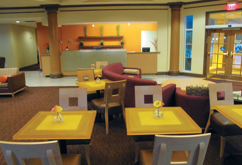 Hotel La Quinta Inn & Suites Memphis Primacy Parkway  | Memphis | Tennessee | United States 9