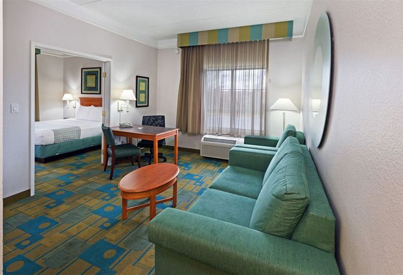 Hotel La Quinta Inns & Suites Shreveport Airport  | Shreveport | Louisiana | United States 16