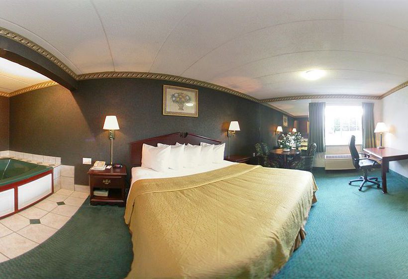 Hotel Quality Inn & Conference Center 