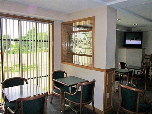 Hotel Lees Inn & Suites Richmond  | Richmond | Indiana | United States 8