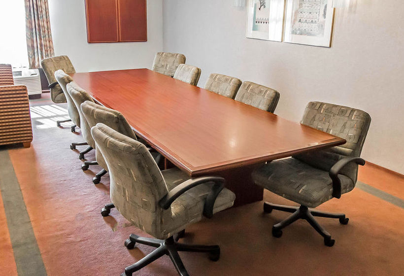 Hotel Econo Lodge  | Merrillville | Indiana | United States 9