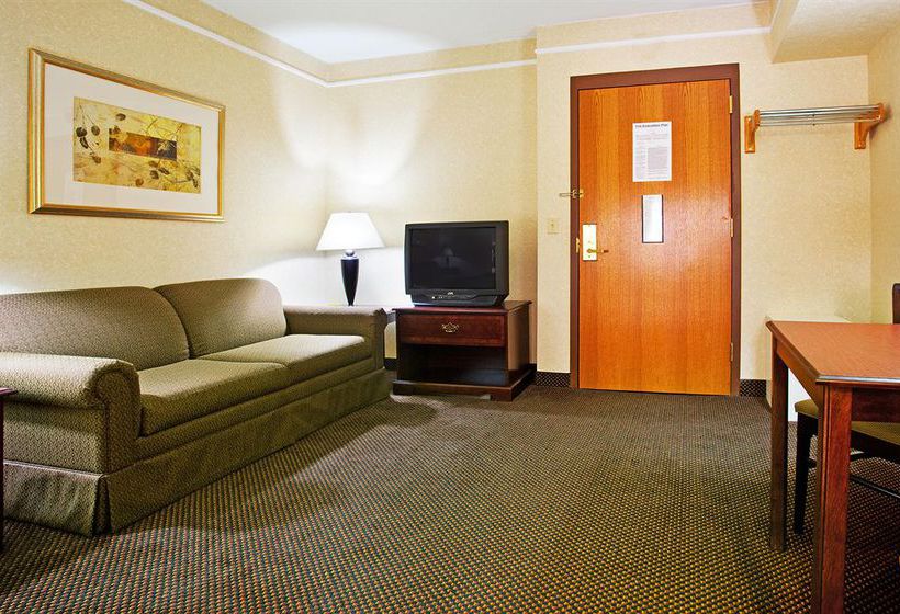 Hotel Holiday Inn Express Grand Rapids Airport   | Grand Rapids | Michigan | United States 11