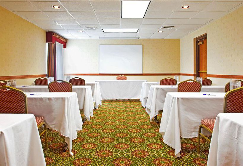 Hotel Holiday Inn Express Grand Rapids Airport   | Grand Rapids | Michigan | United States 14