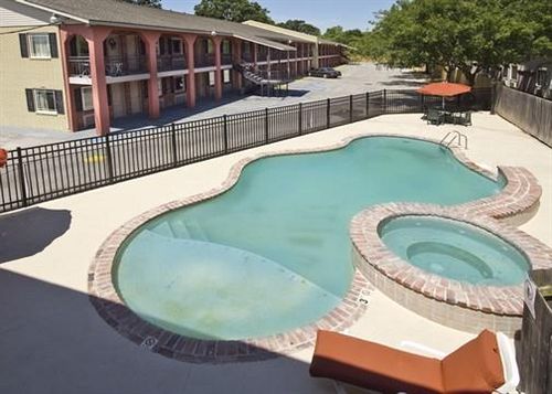 Hotel Econo Lodge Inn & Suites Lafayette  | Lafayette | Louisiana | United States 3