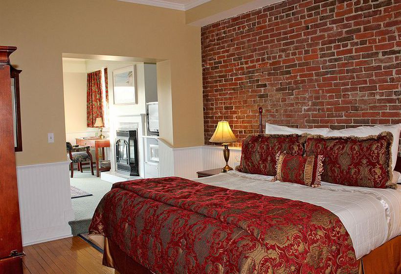 Hotel Lord Camden Inn  | Camden | Maine | United States 4