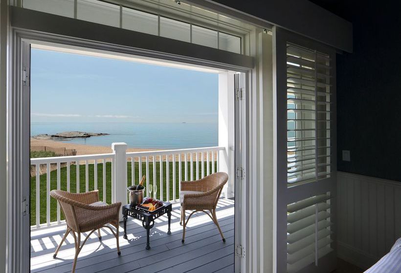 Madison Beach Hotel Curio Collection by Hilton 	