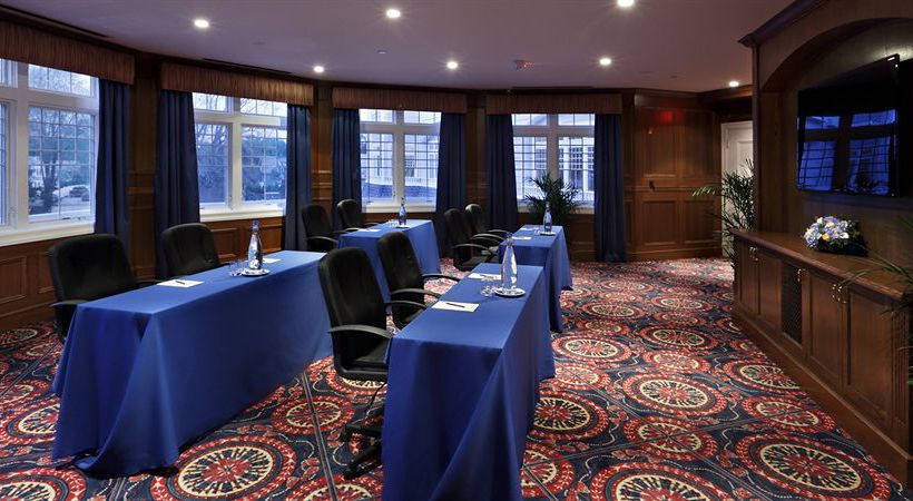 Madison Beach Hotel Curio Collection by Hilton 	  | Madison | Connecticut | United States 13