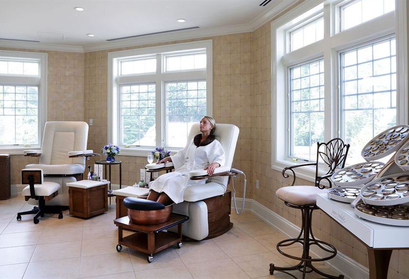 Madison Beach Hotel Curio Collection by Hilton 	  | Madison | Connecticut | United States 17