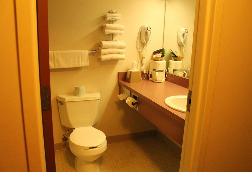 Hotel Manistee Inn & Marina  | Manistee | Michigan | United States 6