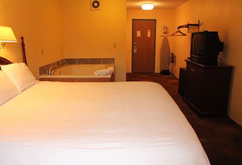 Hotel Manistee Inn & Marina  | Manistee | Michigan | United States 7