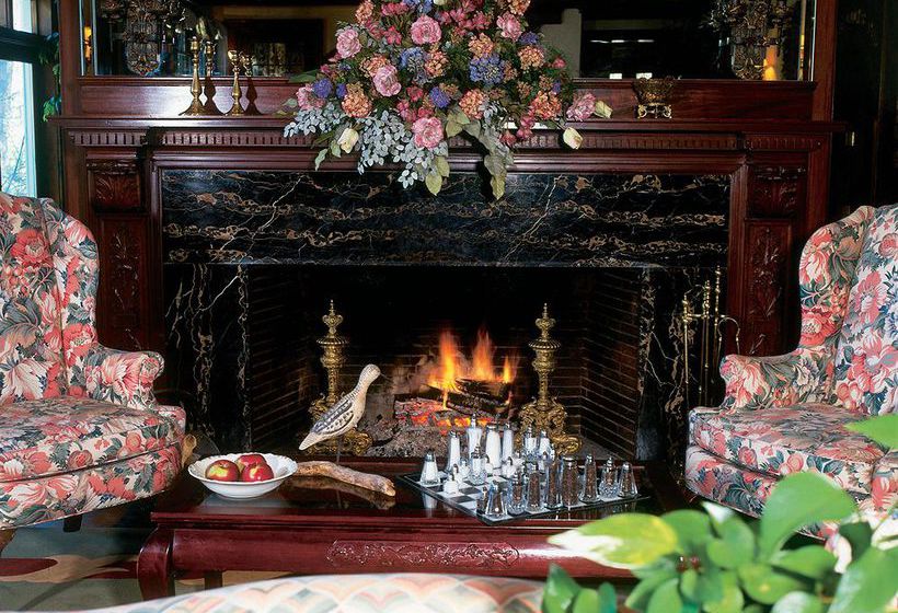 Bed and Breakfast The Manor on Golden Pond Bed&Breakfast  | Holderness | New Hampshire | United States 1