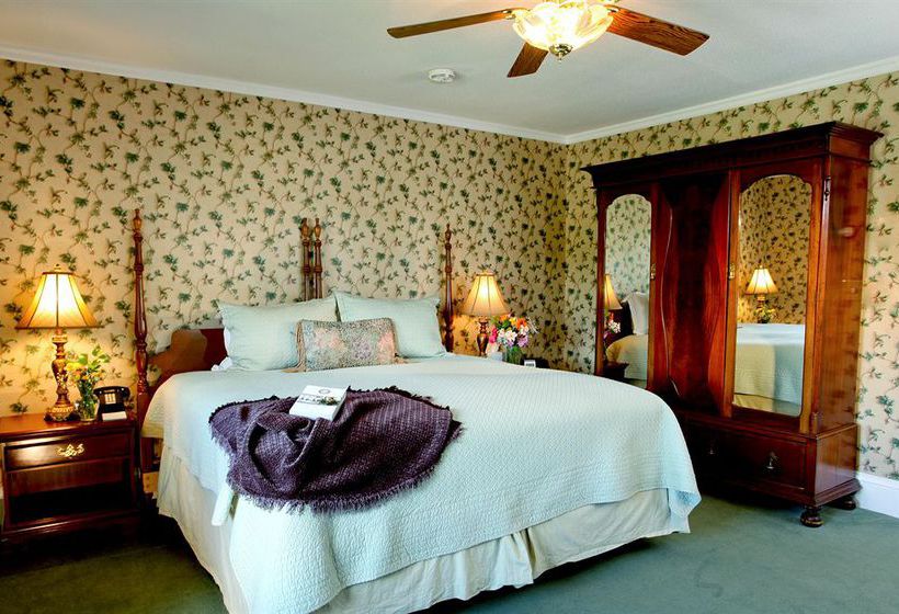 Bed and Breakfast The Manor on Golden Pond Bed&Breakfast  | Holderness | New Hampshire | United States 13