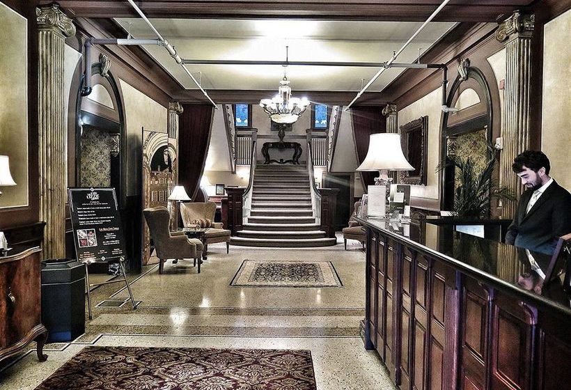 Marqueen Hotel  | Seattle | Washington | United States 7