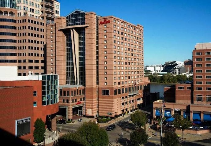 Hotel Marriott at RiverCenter Cincinnati 