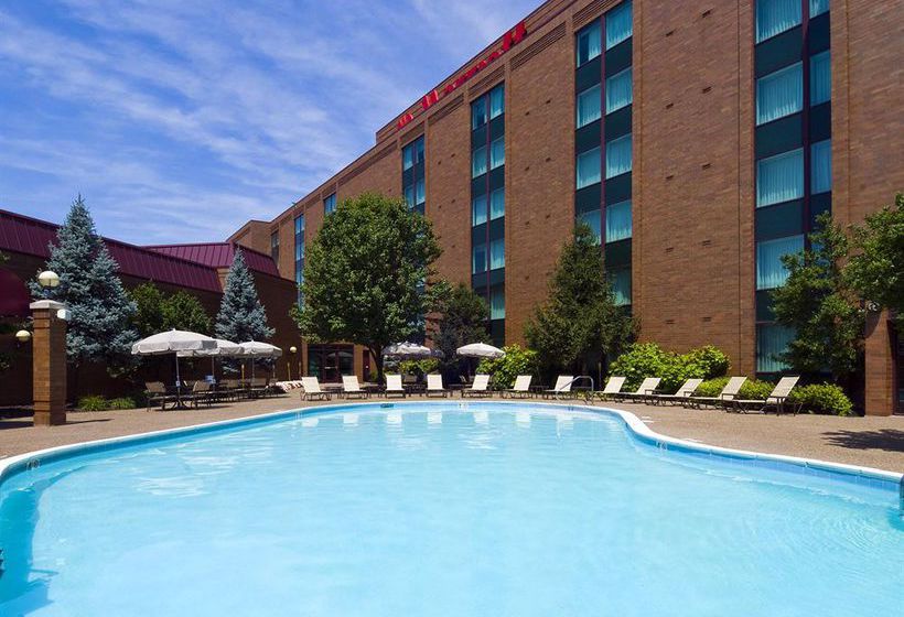 Hotel Cincinnati Marriott Northeast 
