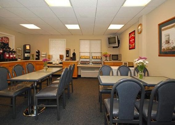 Hotel Econo Lodge Newark  | Newark | Delaware | United States 14