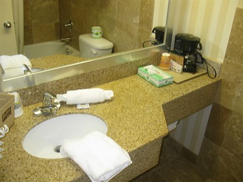 Hotel Scottish Inns Suites Allentow Pennsylvania