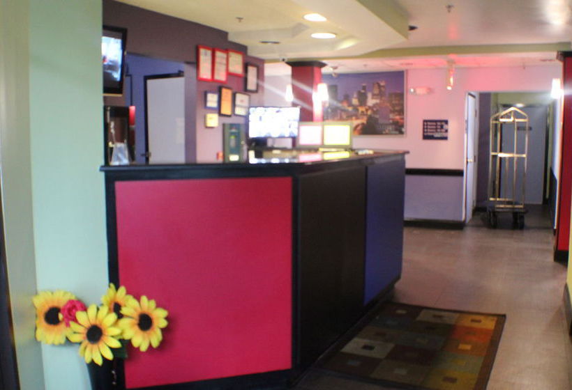 Microtel Inn Atlanta Galleria Area  | Smyrna | Georgia | United States 15