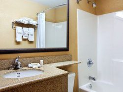 Microtel Inn & Suites Raleigh  | Raleigh | North Carolina | United States 8