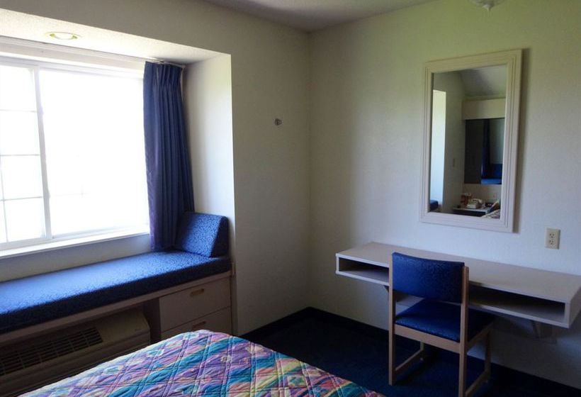 Hotel Sunset Inn & Suites  | Maryville | Missouri | United States 15