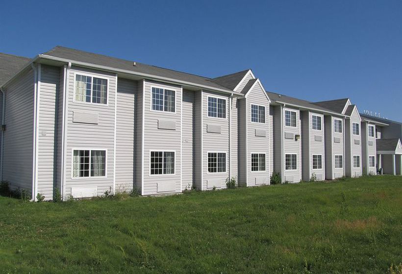 Hotel Sunset Inn & Suites  | Maryville | Missouri | United States 2