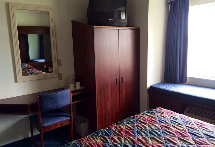 Hotel Sunset Inn & Suites  | Maryville | Missouri | United States 20