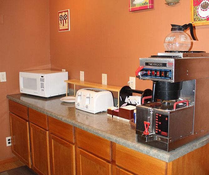 Motel Midlands Lodge  | Hastings | Nebraska | United States 10