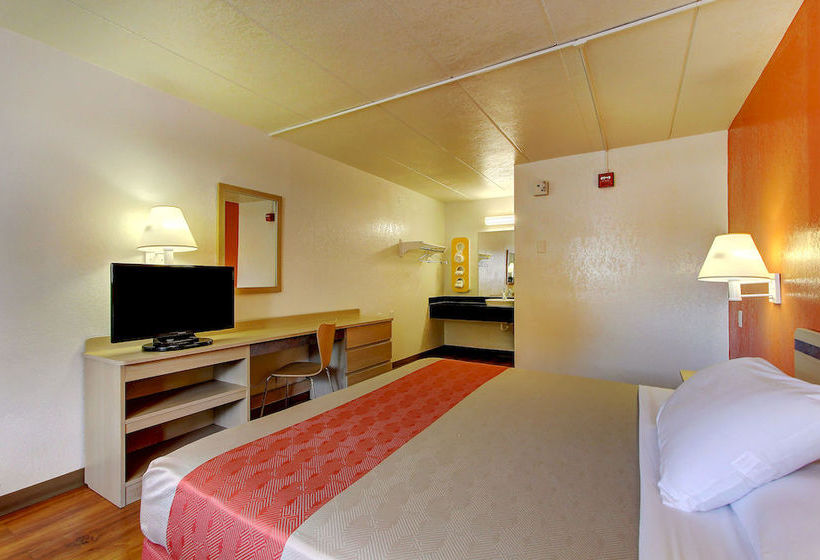 Motel 6 York  | York | Pennsylvania | United States 7
