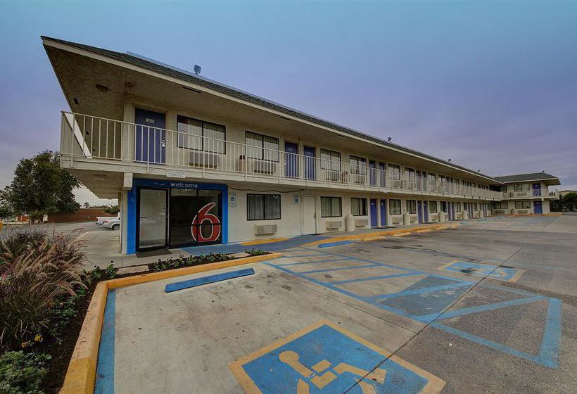 Motel 6  | San Marcos | Texas | United States 1