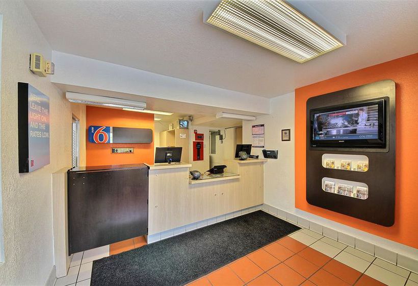 Motel 6  | San Marcos | Texas | United States 16