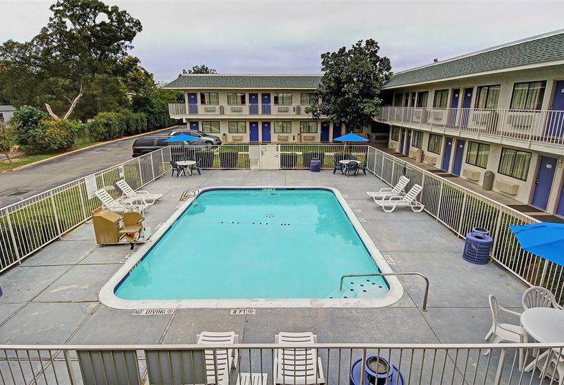 Motel 6  | San Marcos | Texas | United States 18