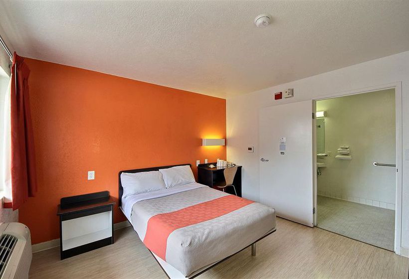 Motel 6  | San Marcos | Texas | United States 6