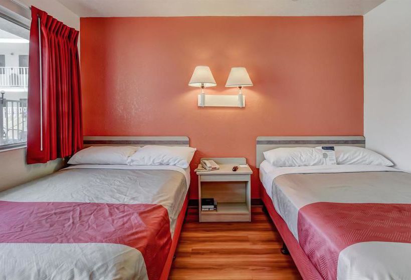 Motel 6 Medford South   | Medford | Oregon | United States 13