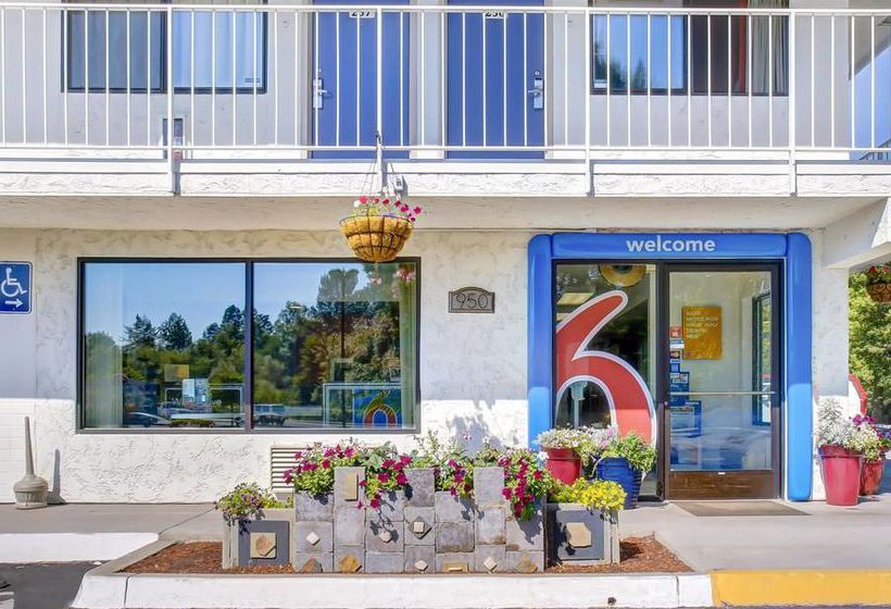 Motel 6 Medford South   | Medford | Oregon | United States 4