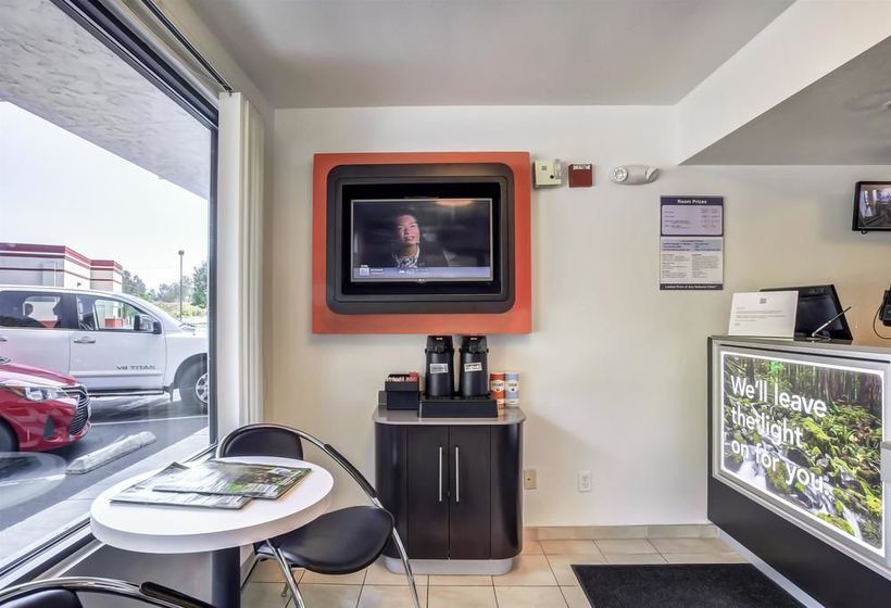 Motel 6 Medford South   | Medford | Oregon | United States 9