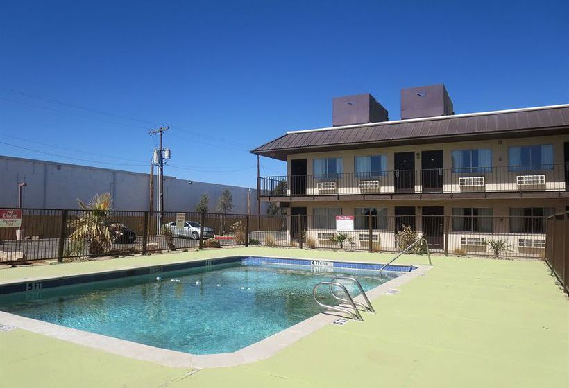 Motel One  | Odessa | Texas | United States 11