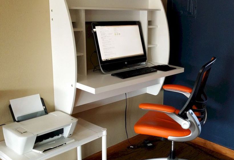 Motel One  | Odessa | Texas | United States 18