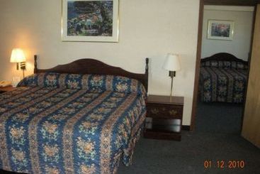Hotel Nendels Inn & Suites  | Dodge City | Kansas | United States 2