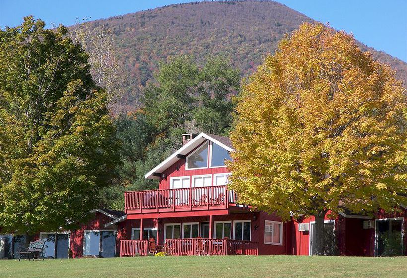 Hotel North Shire Lodge & Mountain View Pub  | Manchester | Vermont | United States 1