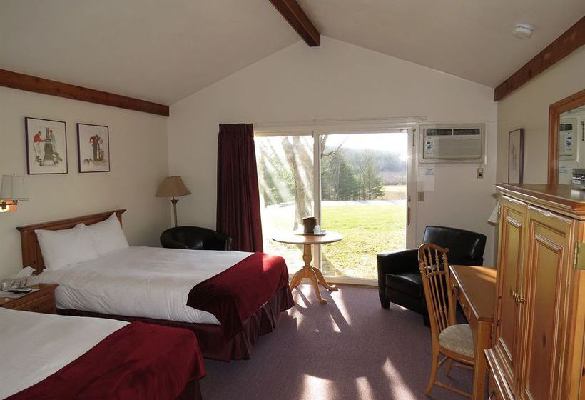 Hotel North Shire Lodge & Mountain View Pub  | Manchester | Vermont | United States 13