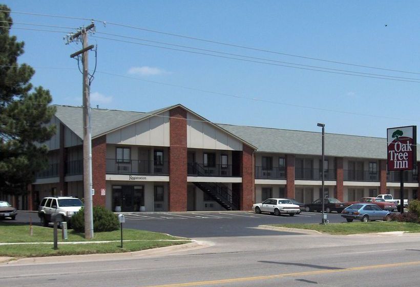 Hotel Oak Tree Inn Wellington  | Wellington | Kansas | United States 1
