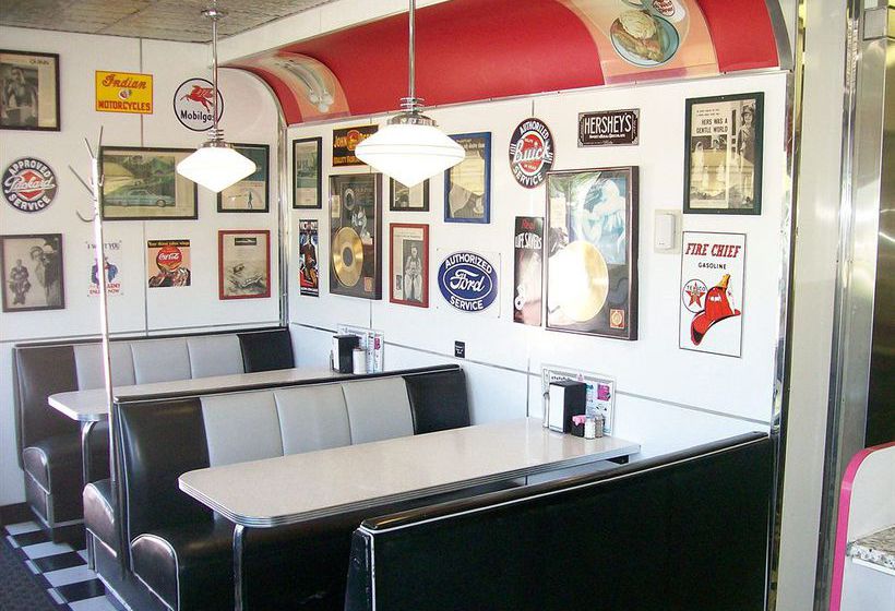 Hotel Oak Tree Inn Morrill Nebraska  | Morrill | Nebraska | United States 2